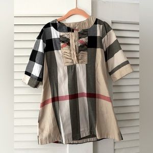 Burberry Toddler Dress (size 4T), top button missing.